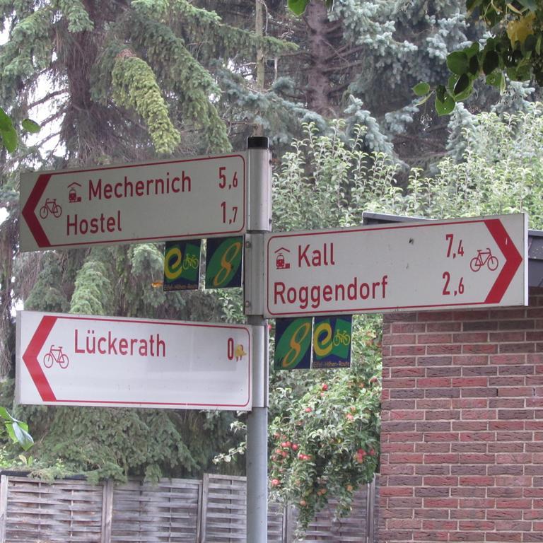 Ferienwohnung "Eifelstueffje" Mechernich Buitenkant foto