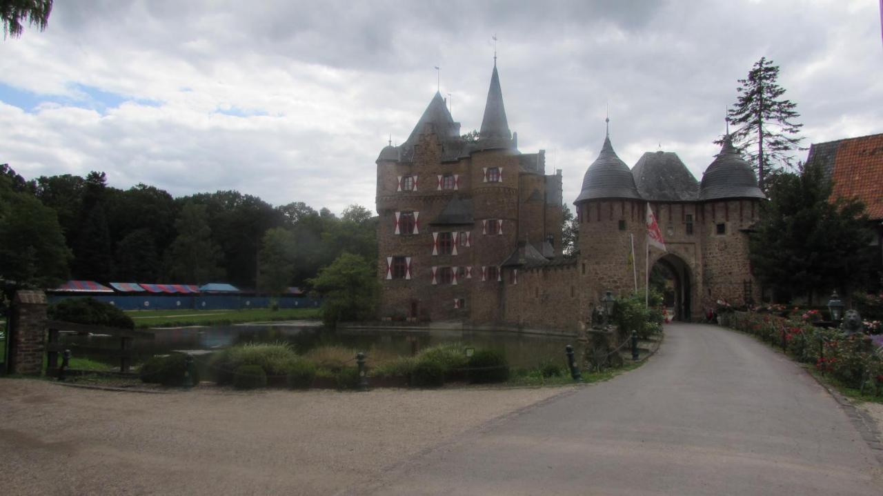 Ferienwohnung "Eifelstueffje" Mechernich Buitenkant foto